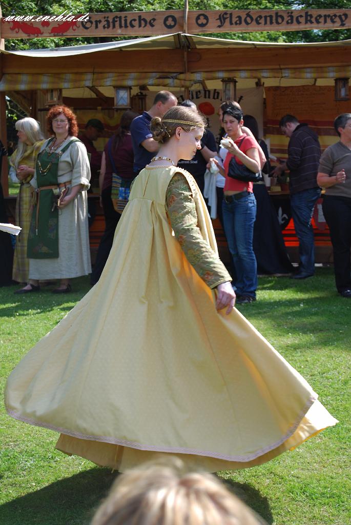 Mittelaltermarkt Dortmund-Hohensyburg vom 29.05.2010-191.jpg